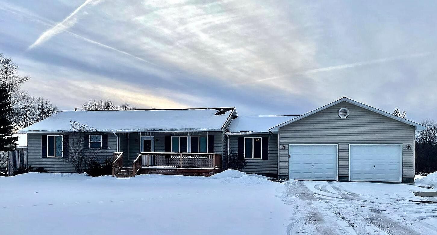2630 Hobbs Dr, Alpena, MI 49707 Zillow