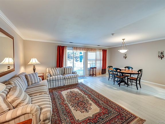3rd image of 210 Erik Drive