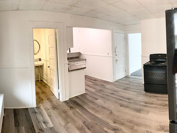 3rd image of 50 Dubuque St #1-6
