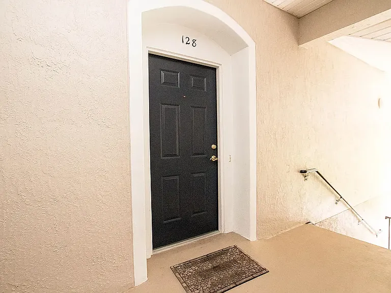 10550 Baymeadows Rd #128 — Photo 7