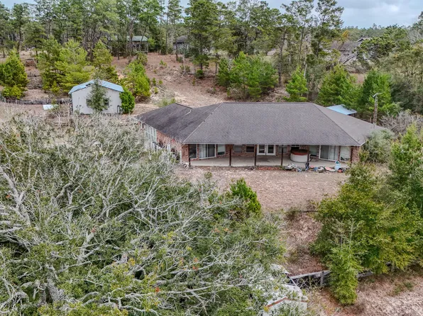 4888 Long Lake Ridge Dr, Chipley, FL 32428