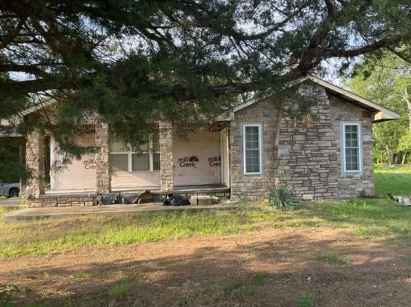 101 S West St, Leon, KS 67074