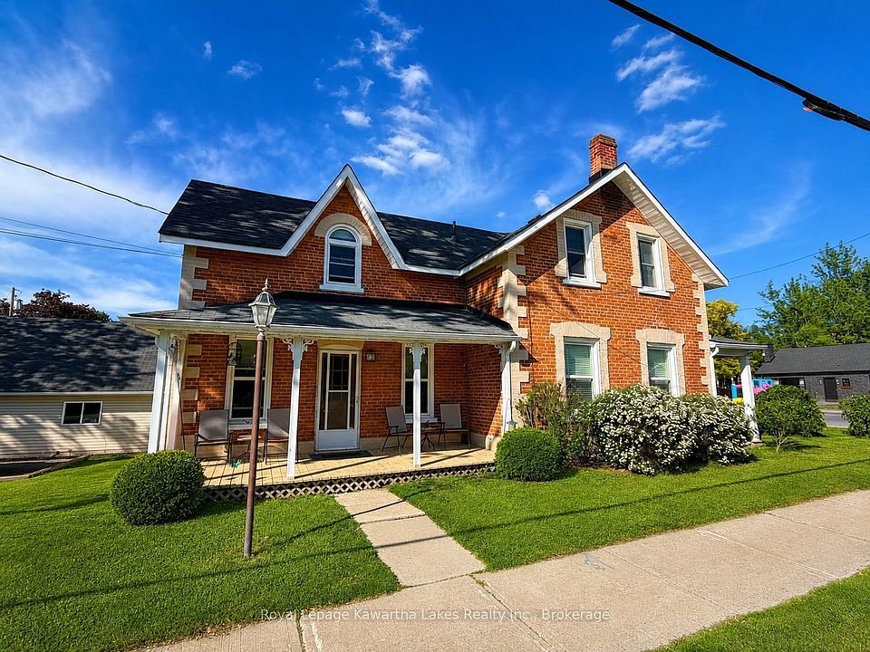 1st image of 135 Colborne St