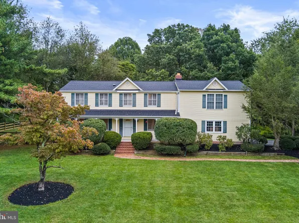 5201 Kalmia Dr, Dayton, MD 21036