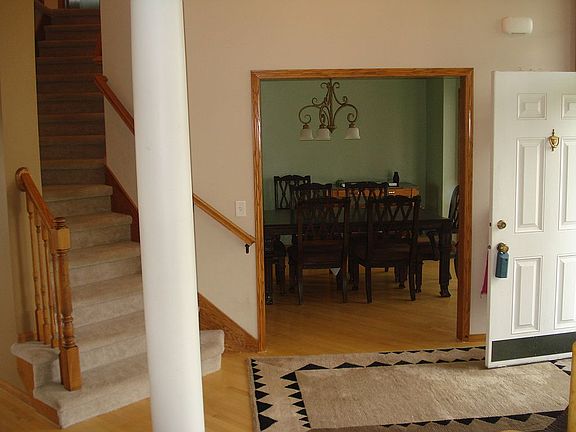 4th image of 6608 N 160th St