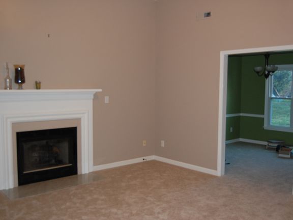 Living Room with 9' ceiling