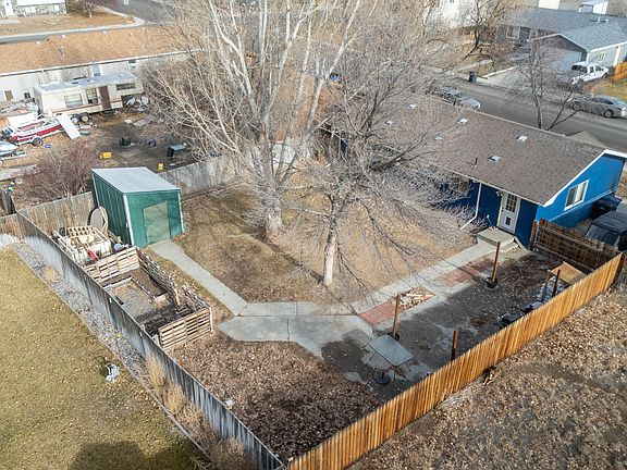 5th image of 610 Peak Dr