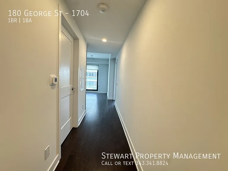 180 George St #1704 — Photo 14