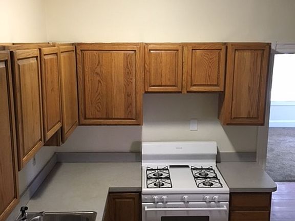 3rd image of 1788 Beacon St #26