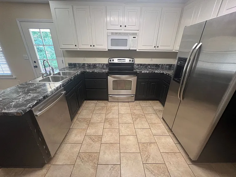 14163 River Point Cir — Photo 24