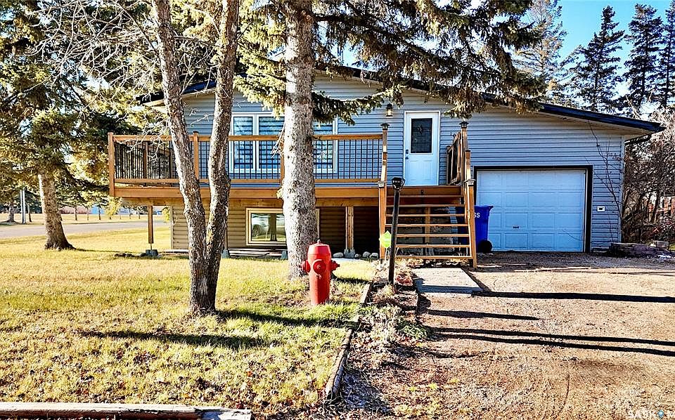 1st image of 103 Cottonwood CRESCENT