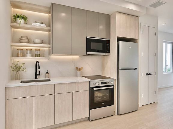 3rd image of 308 Linden Blvd #7A
