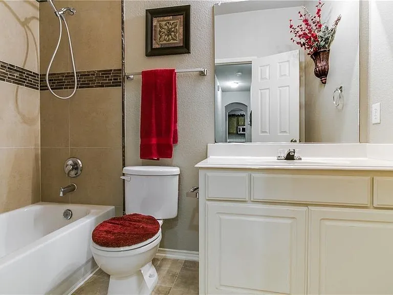 1805 Cartman Rd — Photo 9