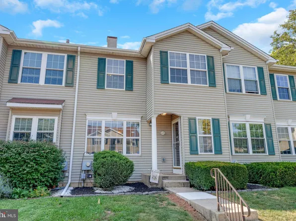 113 Fir Dr, Collegeville, PA 19426