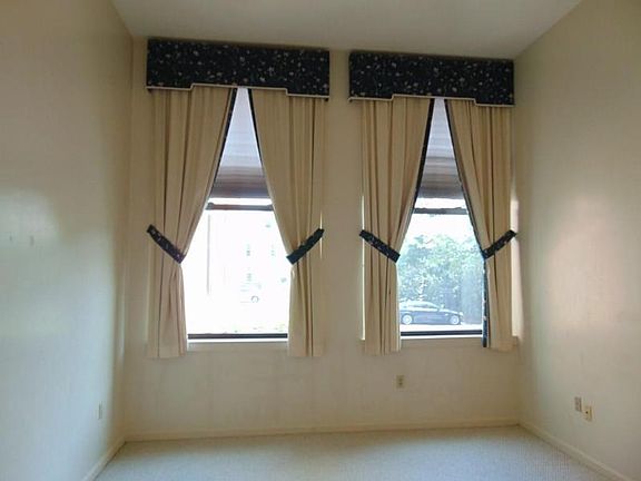 4th image of 94 Newbury Ave APT 212