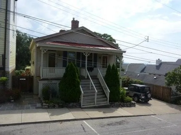 1044 Saint Paul Pl, Cincinnati, OH 45202