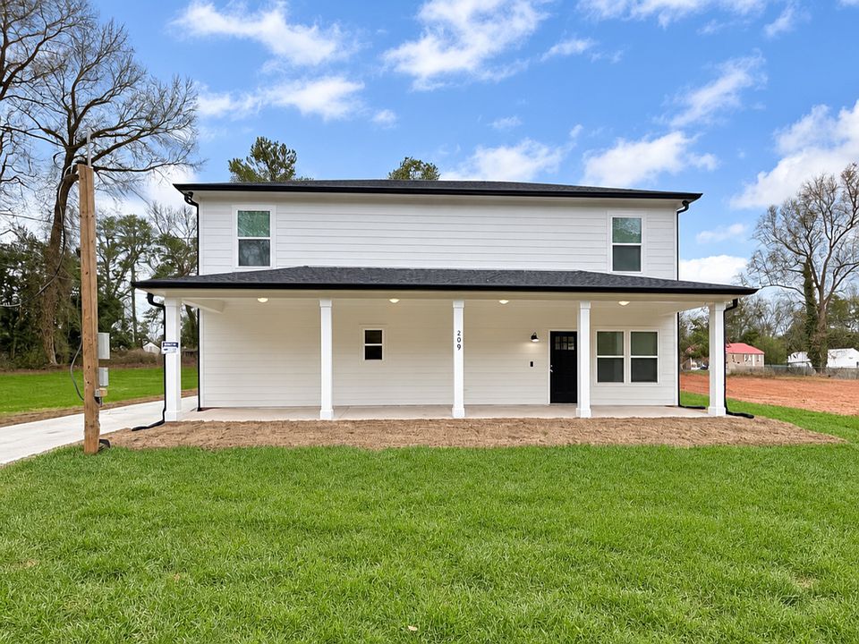 1st image of 201 Briarcliff Ln