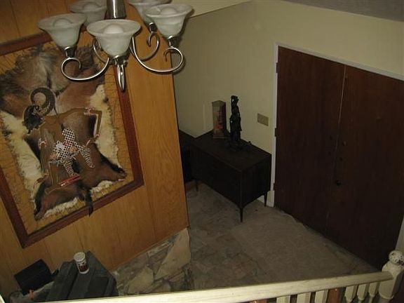 Upstairs view of Entry