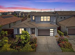 7493 Malva Rosa Way, Sacramento, CA 95829