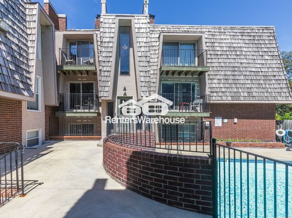 3602 Gillham Rd APT 11