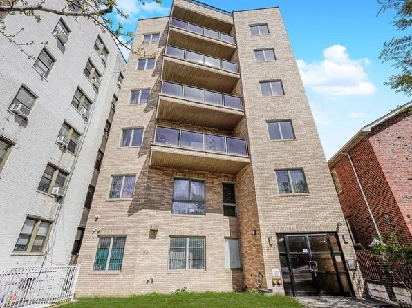 2113 Kings Highway image 2 of 23