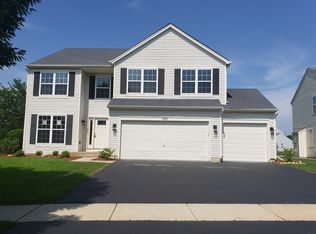 235 Zinnia Dr, Romeoville, IL 60446