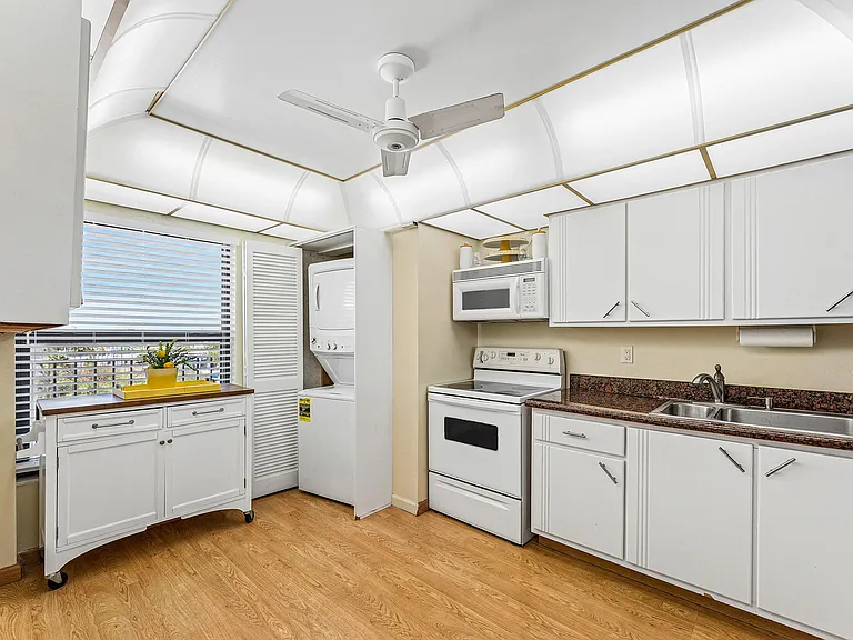 1631 Riverview Rd #505 — Photo 9