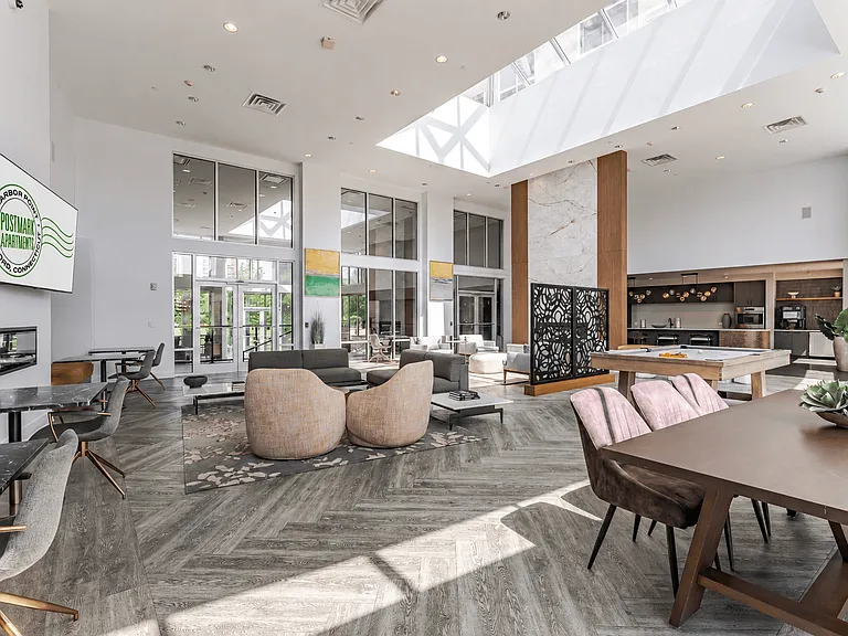Postmark Apartments — Photo 22