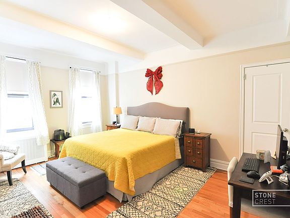 4th image of 200 W 90th St APT 3E