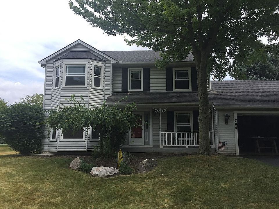 1st image of 704 Briarwood Cir