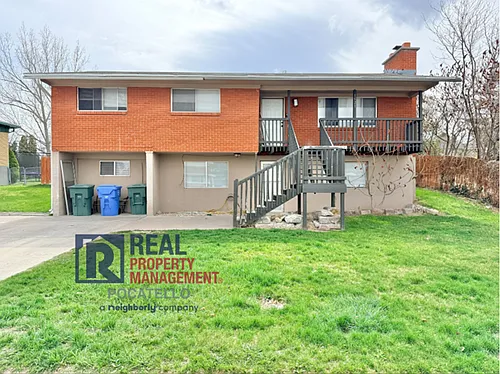 1921 Monte Vista Dr Photo 1