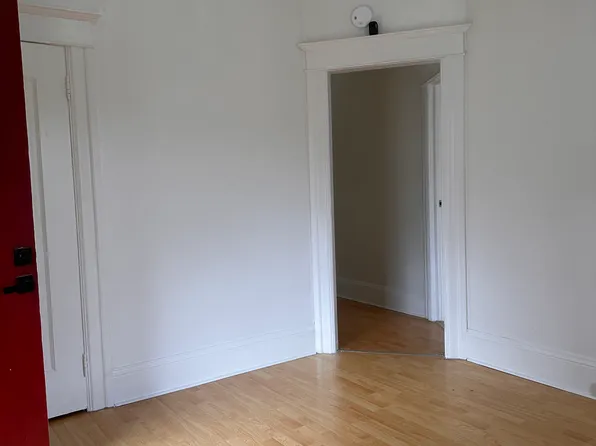 342 International Blvd, Oakland, CA 94606
