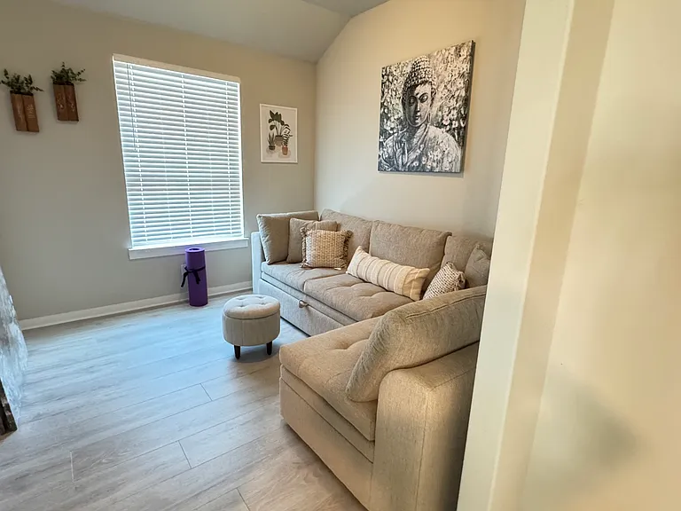 1310 Stone Manor Trl — Photo 21