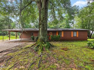 308 Asbury Dr, Hazlehurst, MS 39083