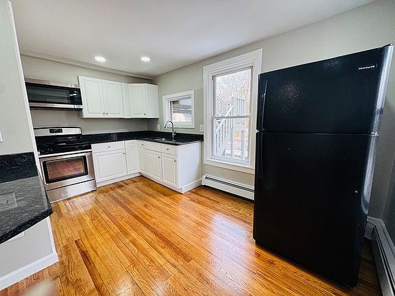 4th image of 99 Boston Post Rd #2