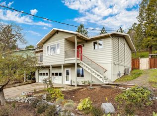 527 Walnut St, Ashland, OR 97520