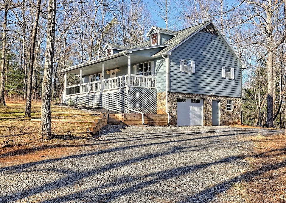 1st image of 2456 Oak Knoll Dr