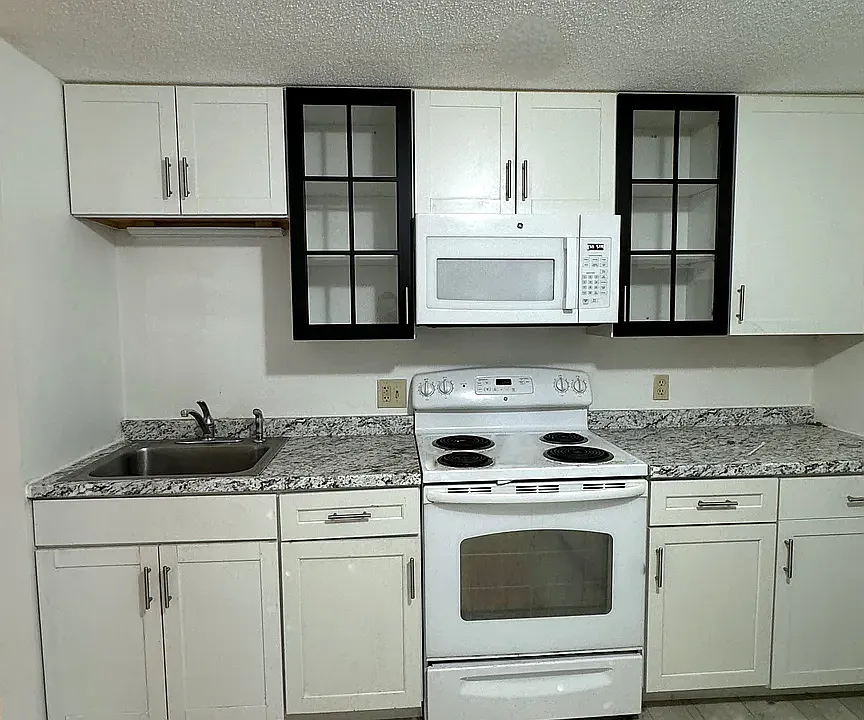 36 Pond St #6