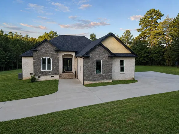 20085 Asheville Hwy, Landrum, SC 29356
