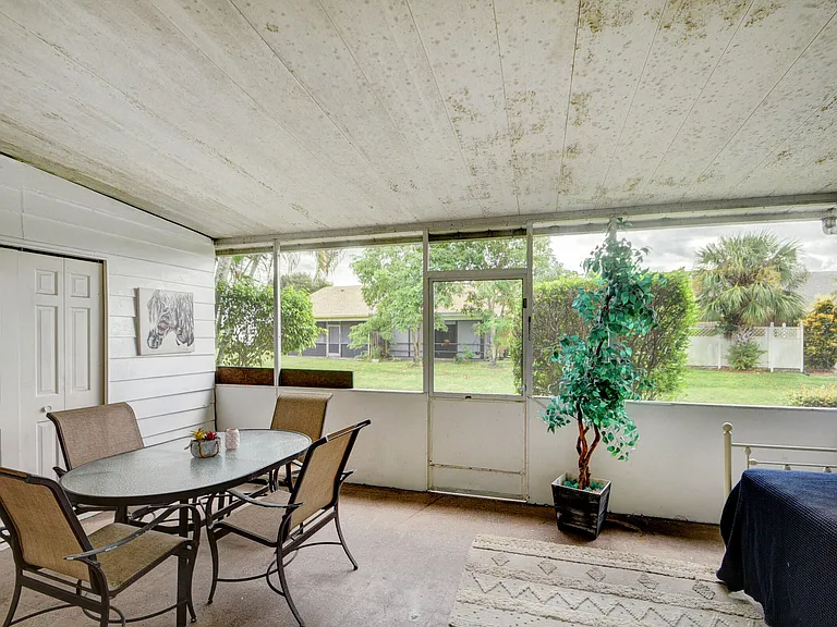 11862 Brier Patch Ct E — Photo 29