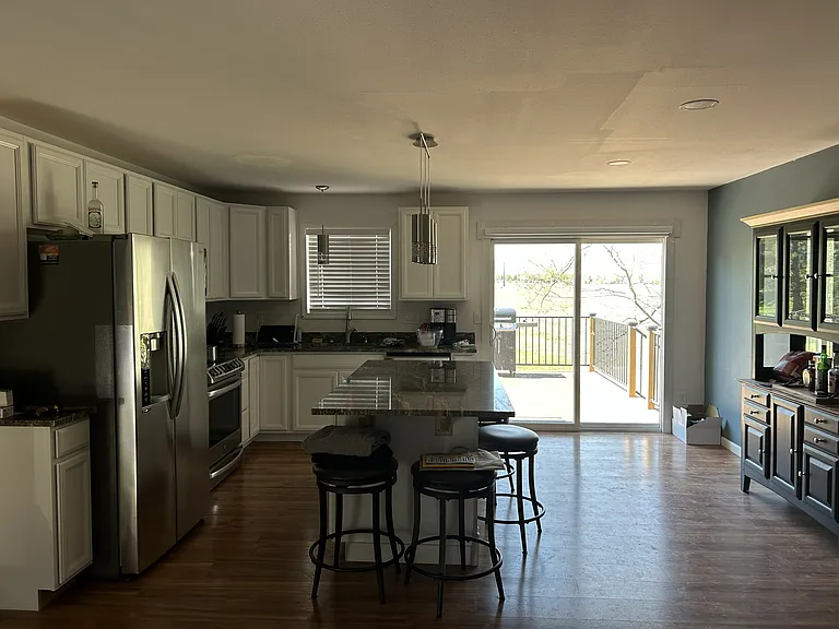 517 Pluto Ct — Photo 4
