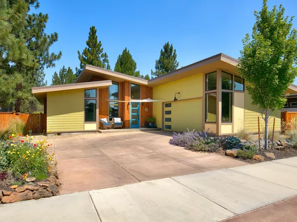 324 W Heising Dr, Sisters, OR 97759