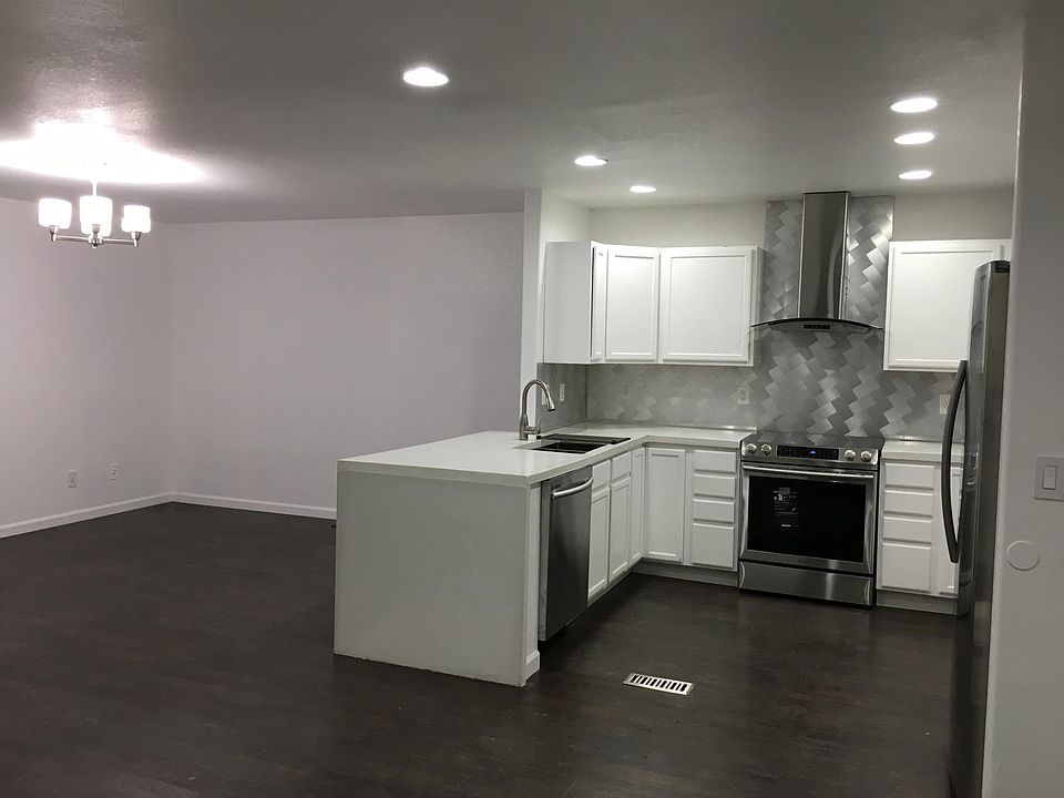 1st image of 1833 Estates Dr Unit B