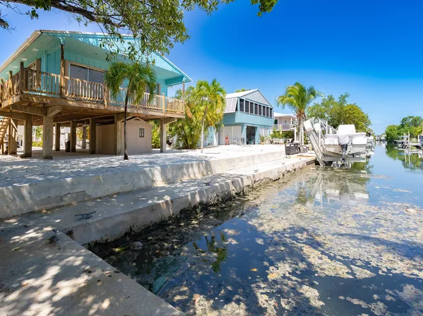 201 Cutthroat Dr, Cudjoe Key, FL 33042