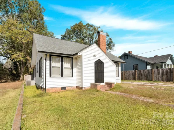 306 W Gay St, Lancaster, SC 29720
