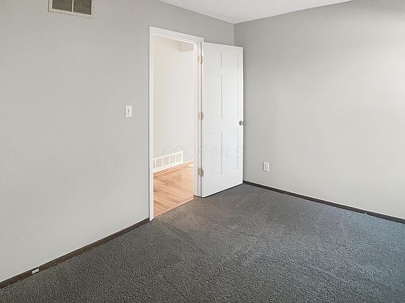 4th image of 456 Saint Thomas Dr