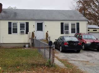 27 Lonsdale St, West Warwick, RI 02893