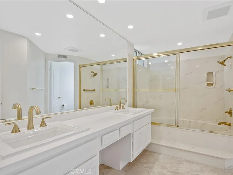 5974 Ruthwood Dr — Photo 15