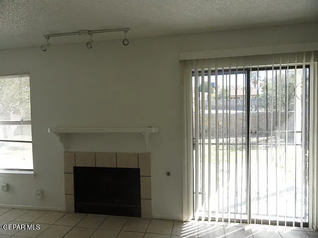 712 Arredondo Dr — Photo 7