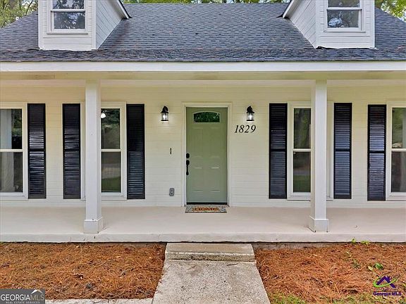 4th image of 1829 Greentree Pkwy